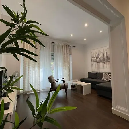 Cozy And Apartment *