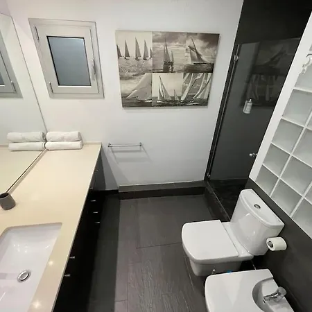 Cozy And Apartment *